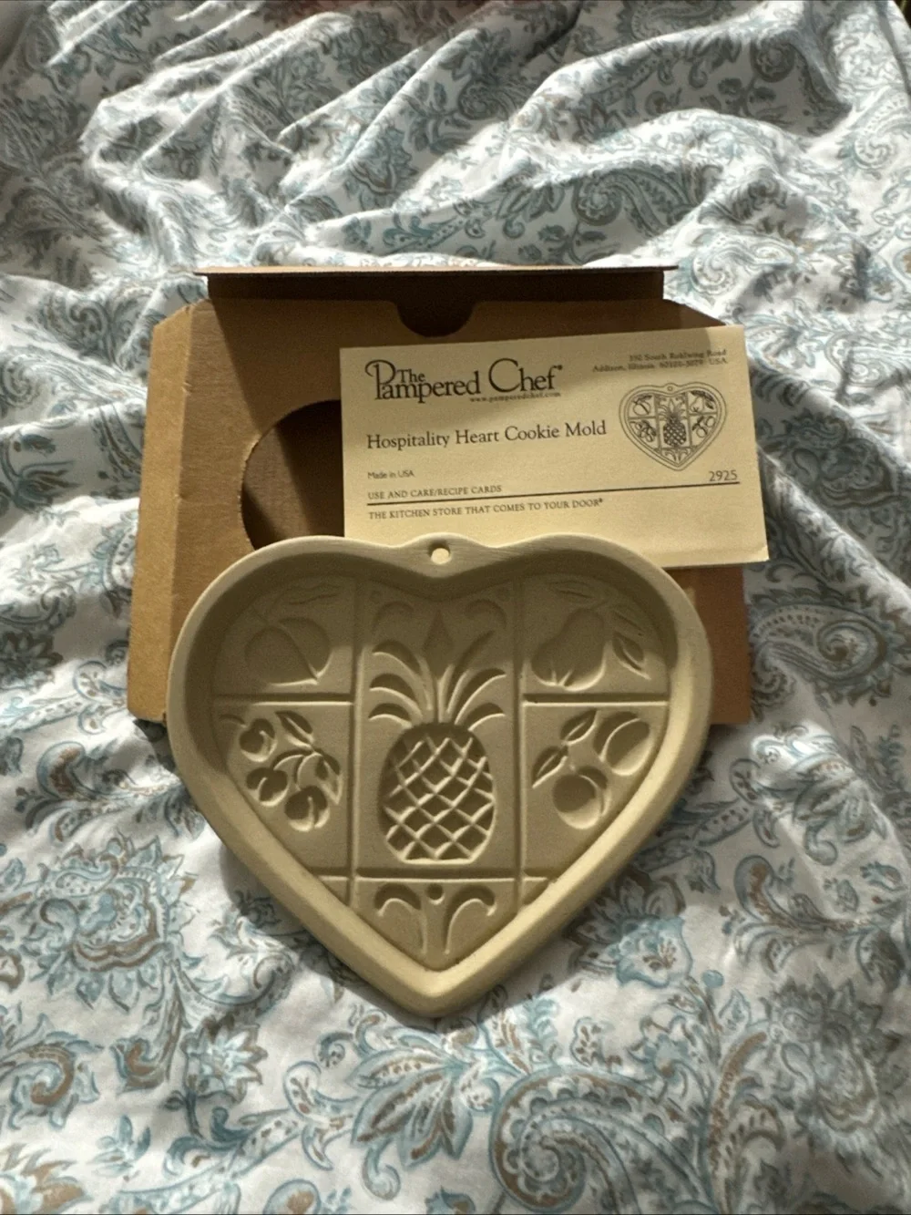 Pampered Chef Hospitality Heart Cookie Mold